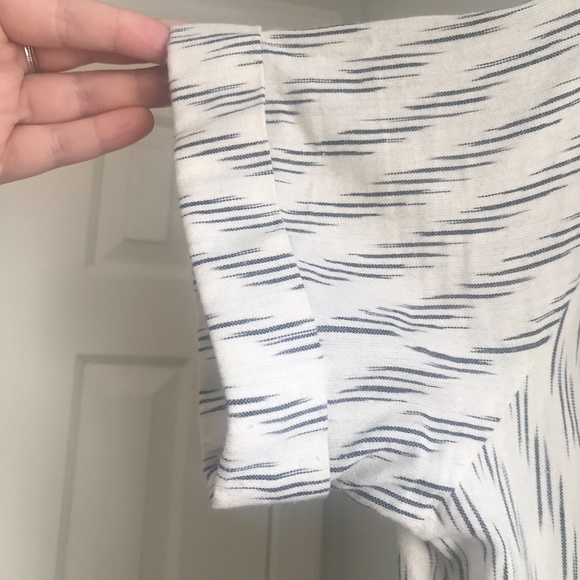 White + Navy Patterned Short Sleeve Dress - Picture 6 of 10